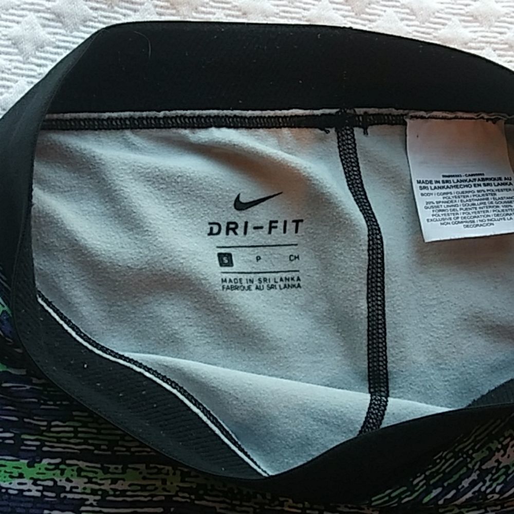 Nike Pro Leggings - image 3